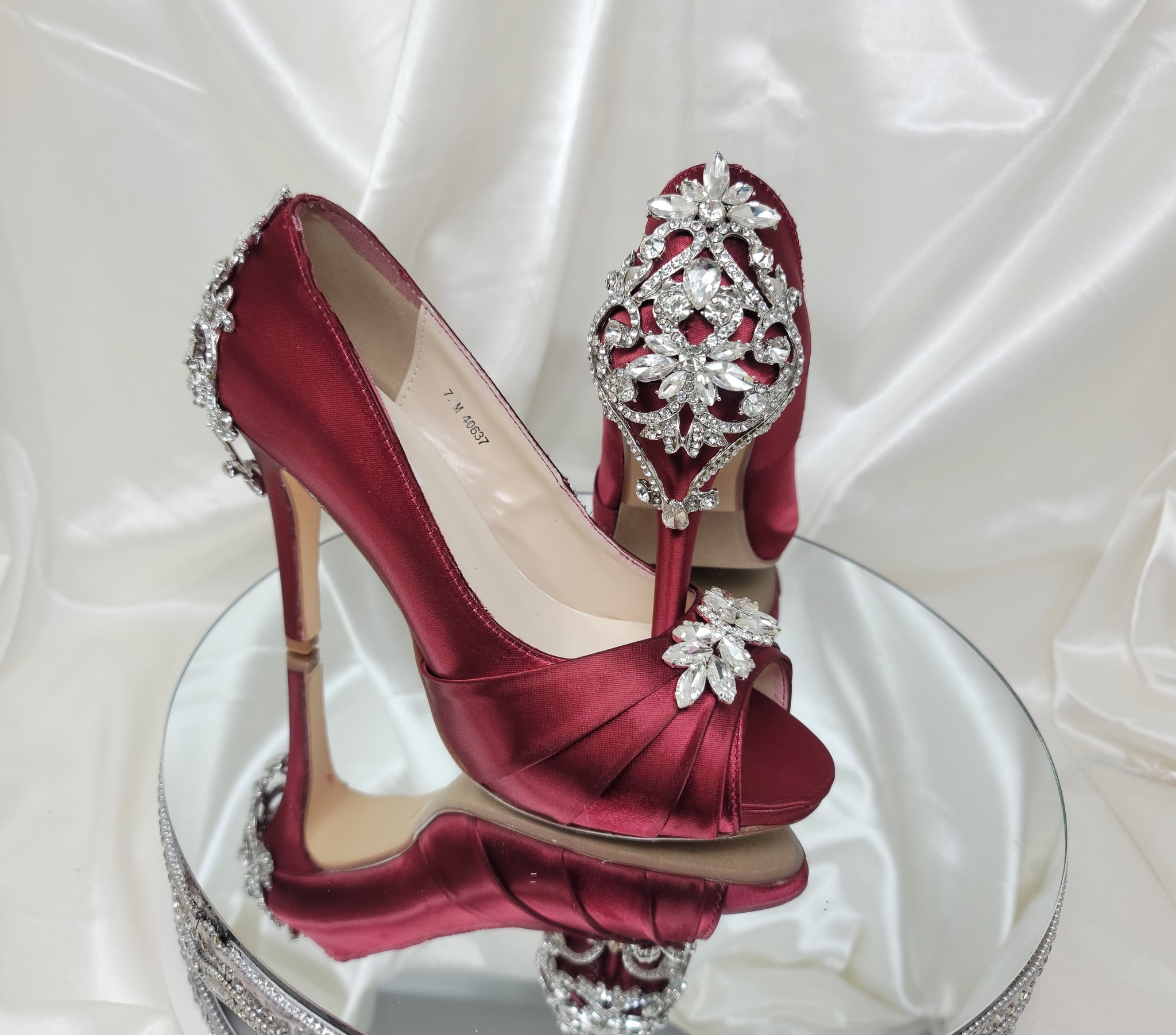 Red outlets suede Shoes/Wedding shoes/ Comfortable heels/ Thin Heels/ special design 1301CNR