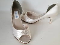 Ivory Bridal Shoes with Crystal Diamond Design